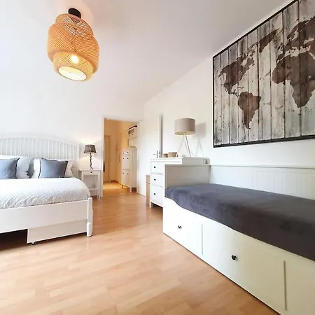 2 Apt In The Heart Of Neustadt With Balcony دريسدن