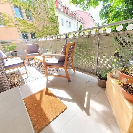 2 Apt In The Heart Of Neustadt With Balcony Apartment