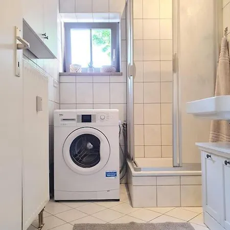 2 Apt In The Heart Of Neustadt With Balcony *