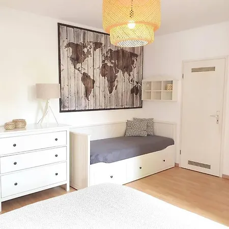 2 Apt In The Heart Of Neustadt With Balcony Apartment Dresden