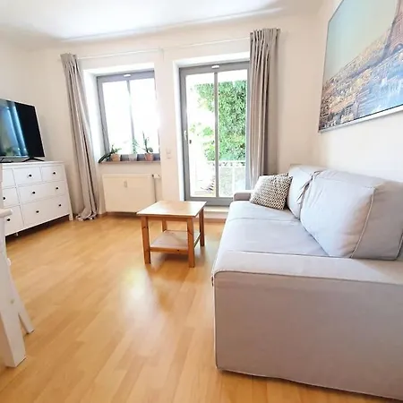 2 Apt In The Heart Of Neustadt With Balcony *